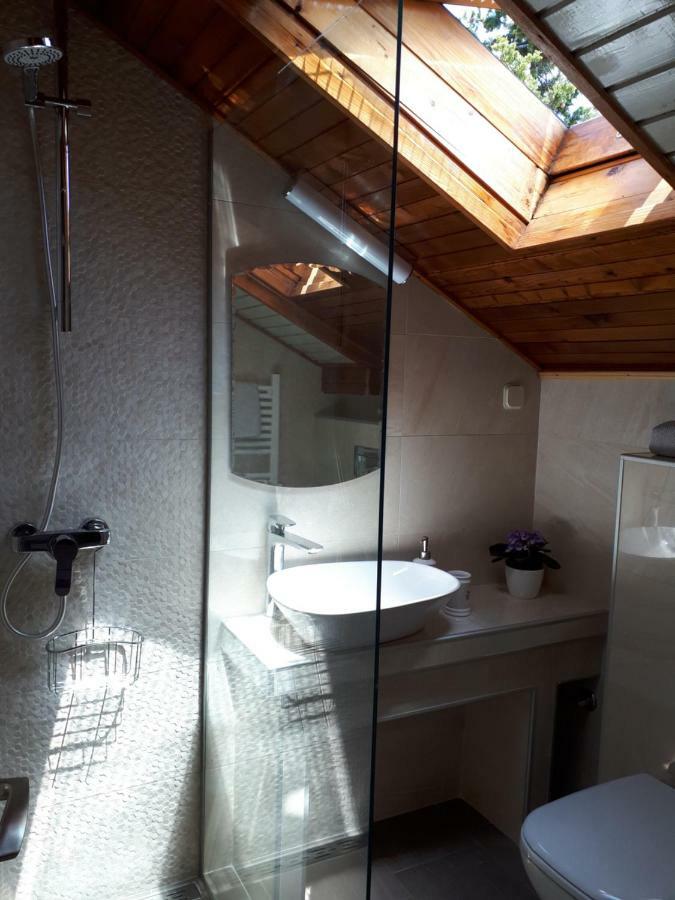 Apartmani Matas Petrcane Buitenkant foto
